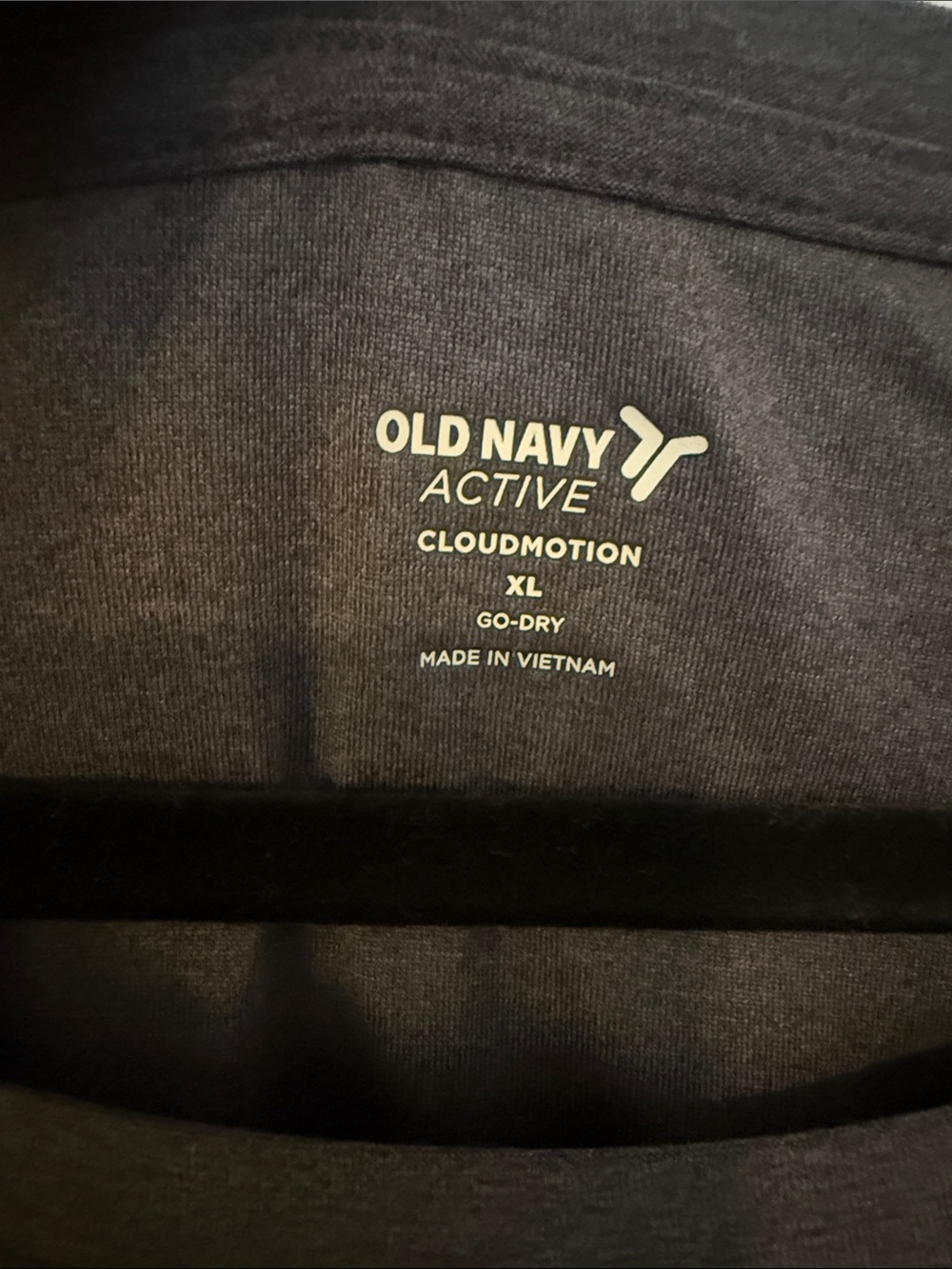 BNWT Old Navy Charcoal Gray Long Sleeve Top - Picture 2 of 6